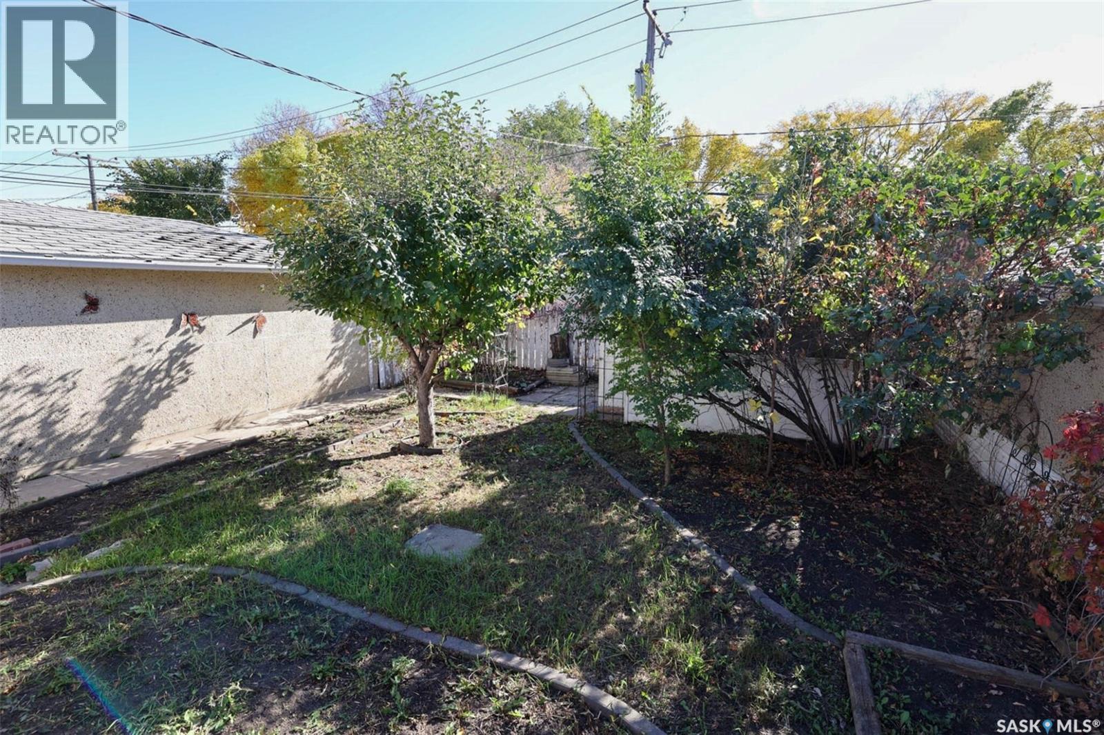 1425 9th AVENUE N, Regina — photo 30
