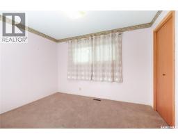 1425 9th Avenue N, Regina, SK S4R0E6 Photo 15