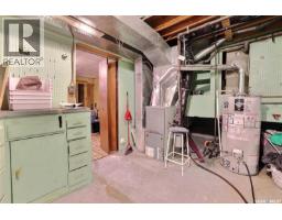 1425 9th Avenue N, Regina, SK S4R0E6 Photo 24