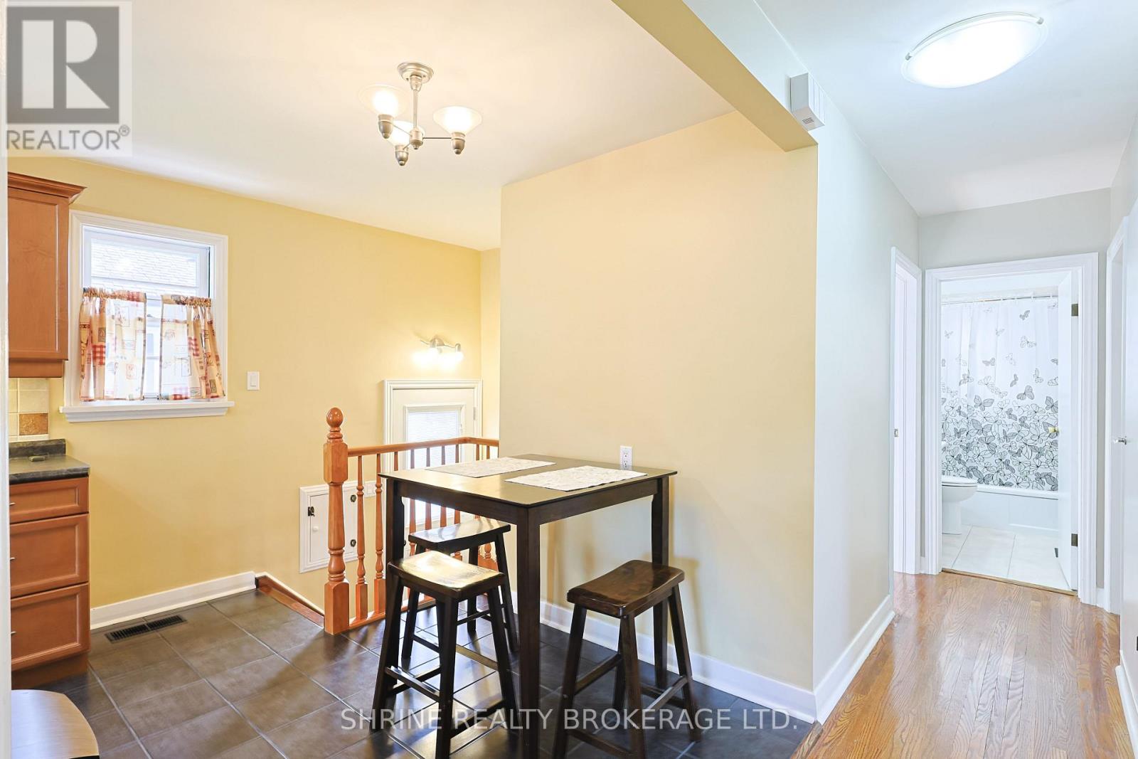 227 STERLING STREET - Image 10