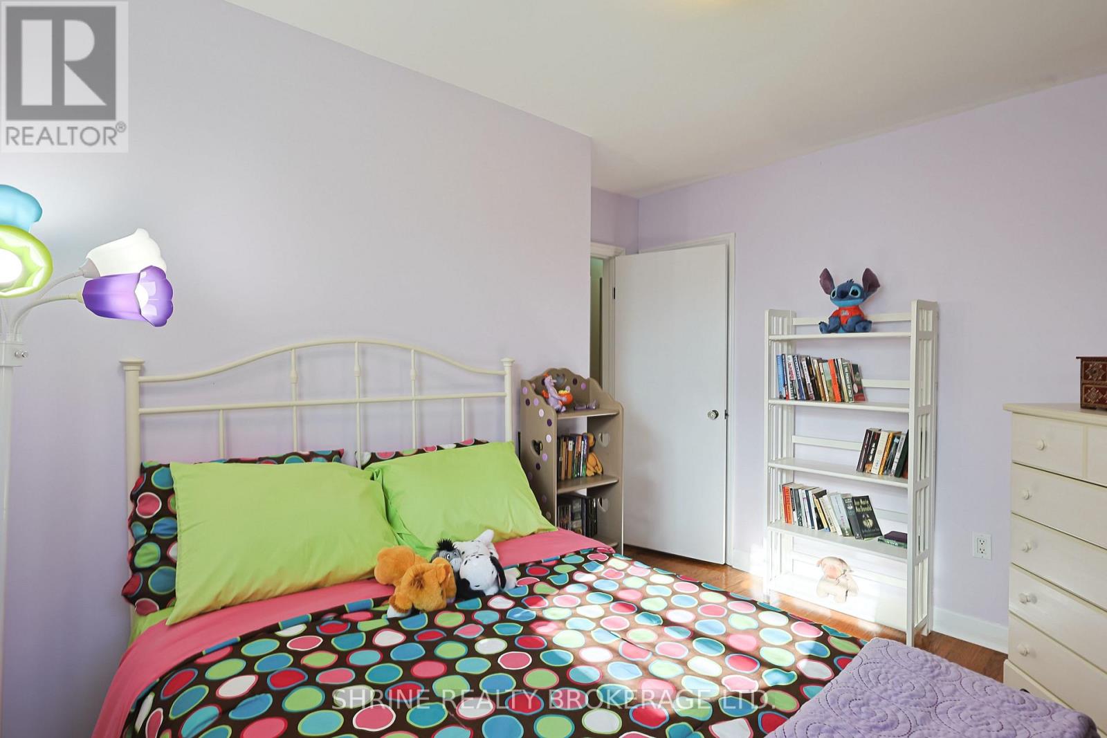 227 STERLING STREET - Image 20