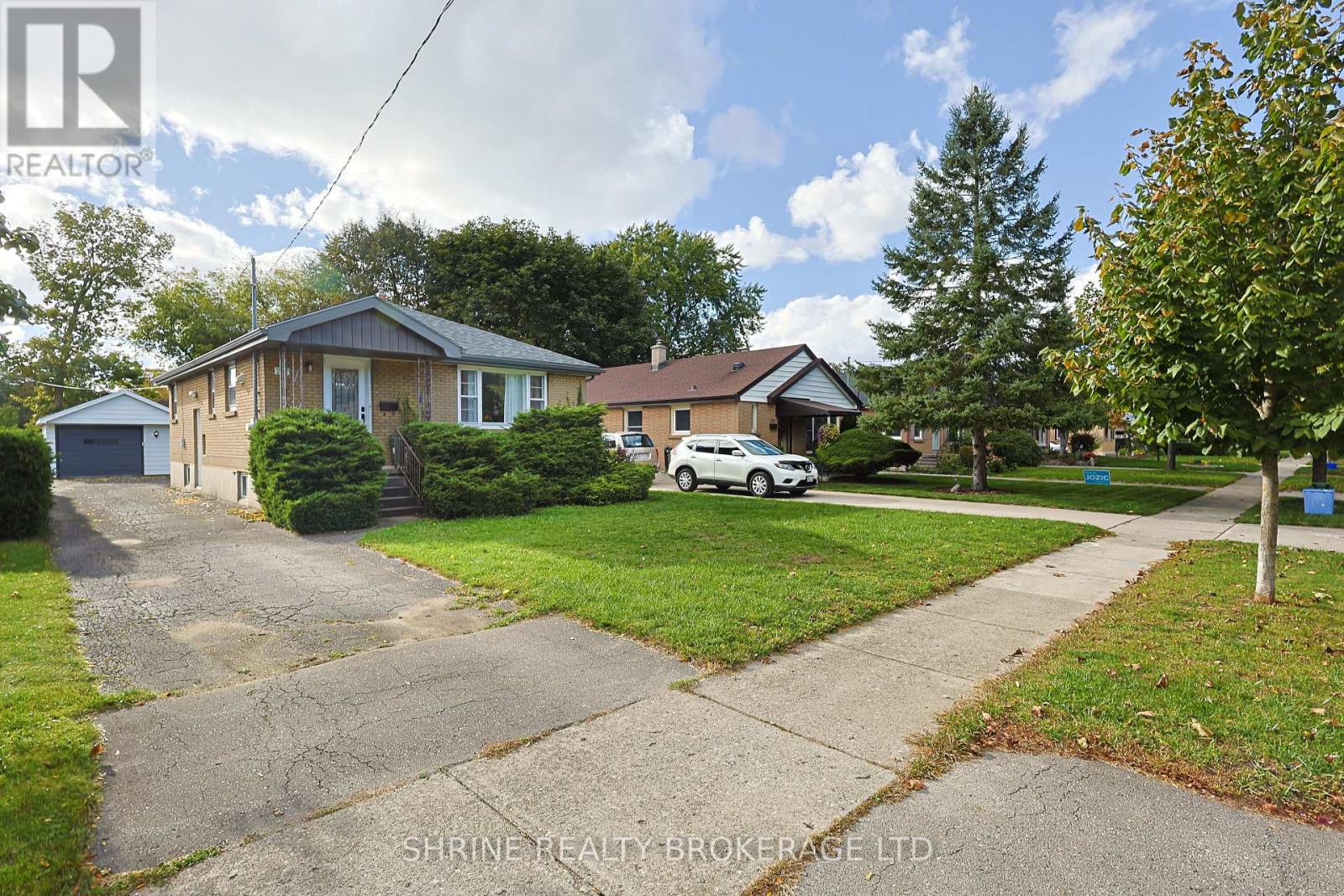 227 STERLING STREET - 39