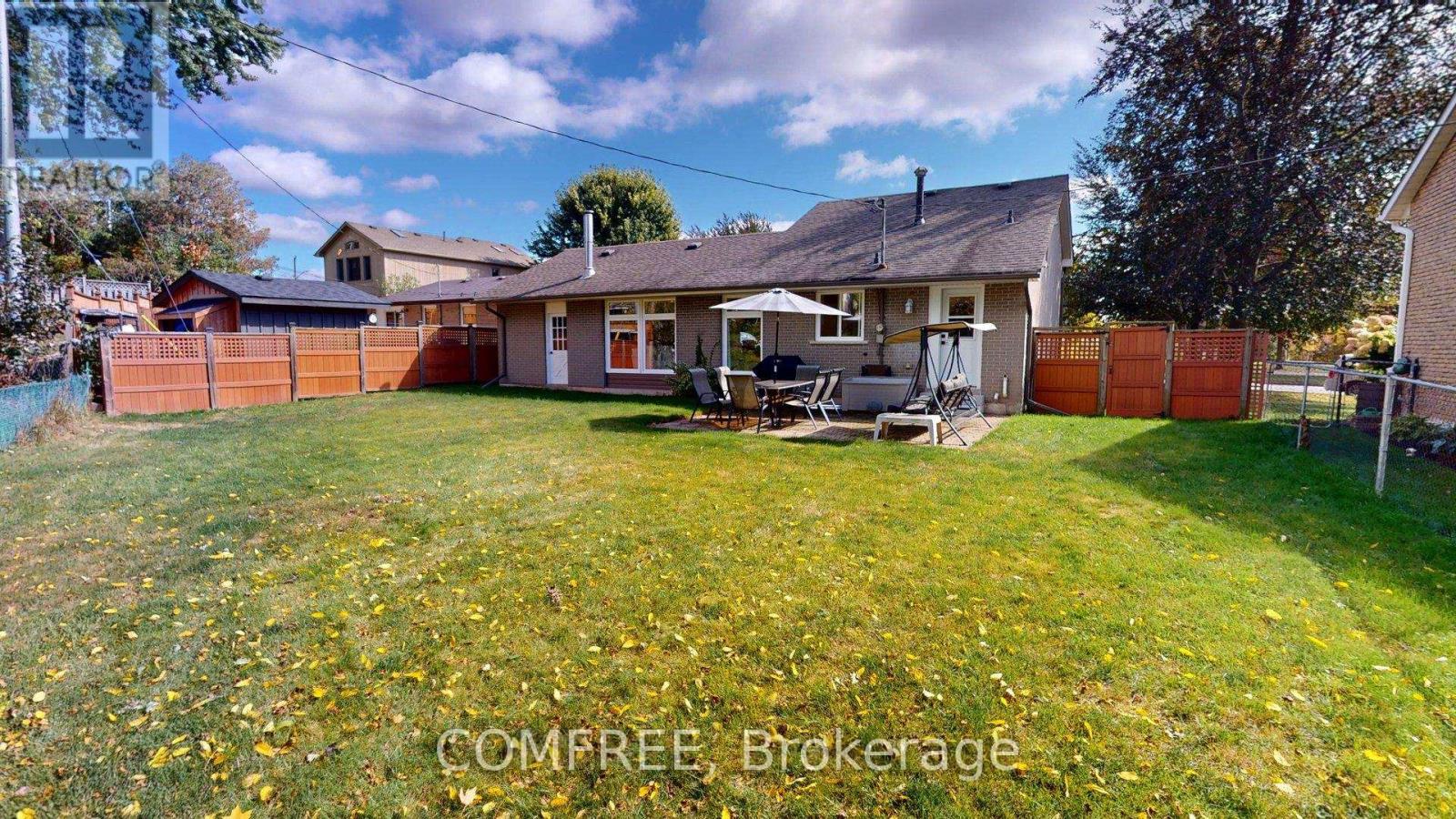73 ELIZABETH DRIVE - 2