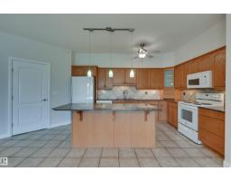 1406 Hodgson Wy Nw, Edmonton, AB T6R3K1 Photo 10