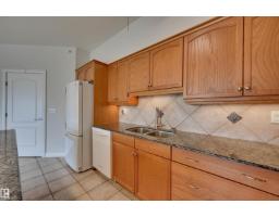 1406 Hodgson Wy Nw, Edmonton, AB T6R3K1 Photo 13