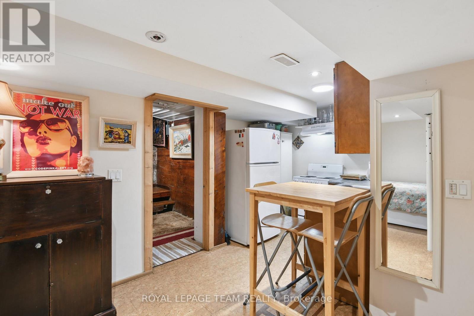 7 THORNTON AVENUE - Image 27