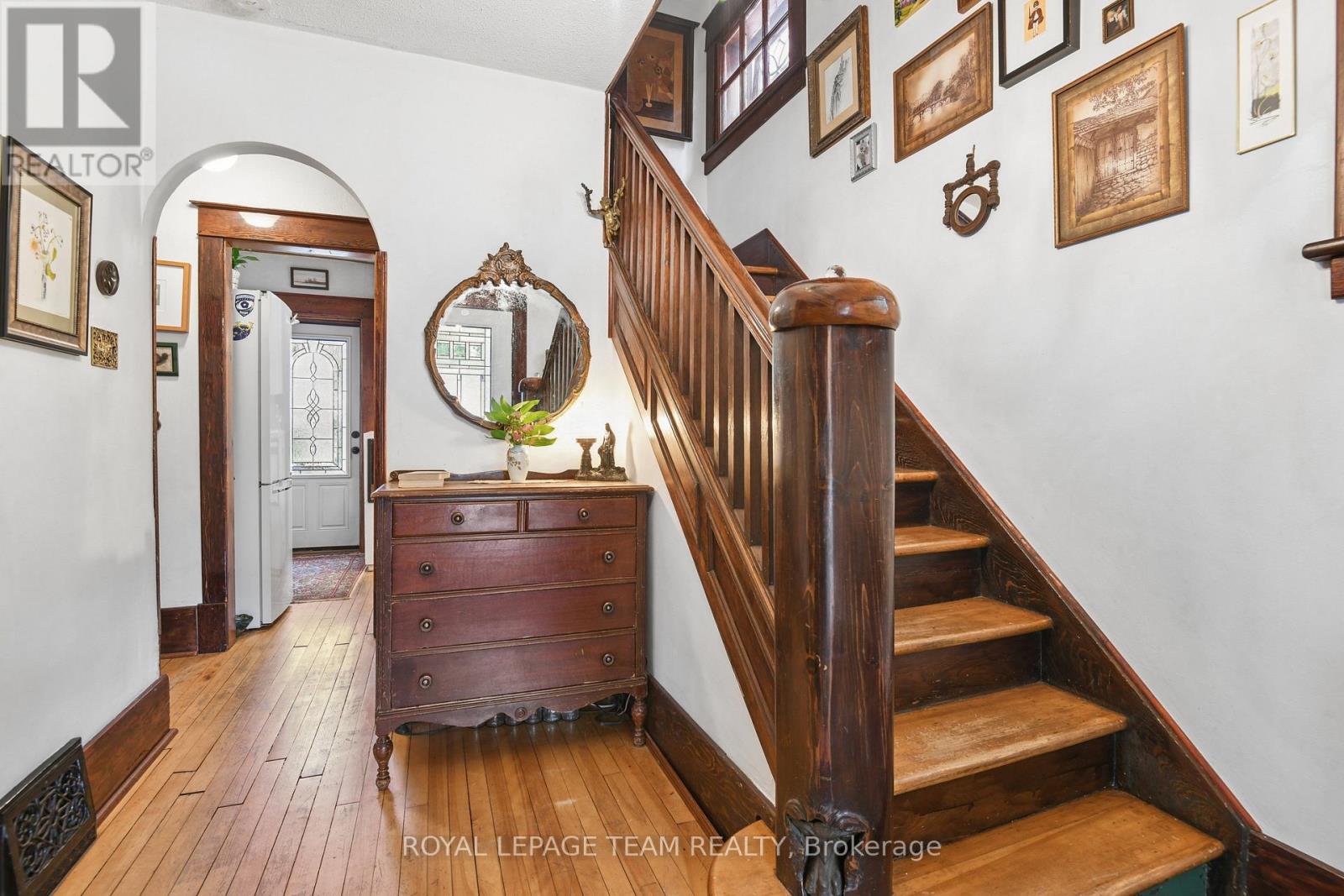 7 THORNTON AVENUE - Image 6