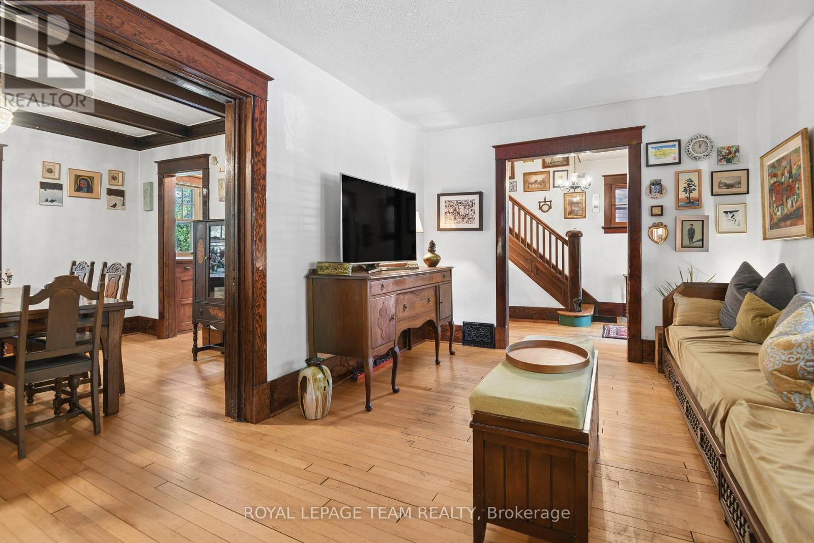 7 THORNTON AVENUE - Image 9