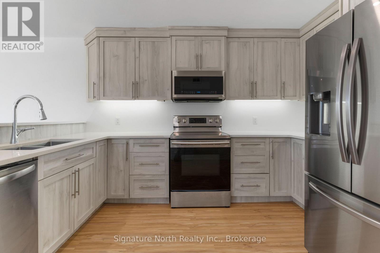 167 BRUCE STREET - 11