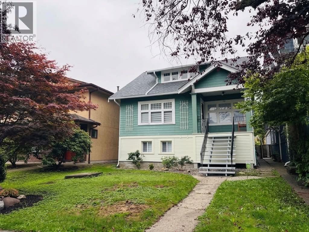 Property for sale at 936 W 17TH AVENUE