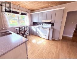 841 Main Street, photo 12