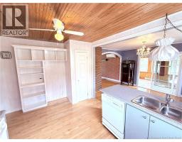 841 Main Street, photo 13