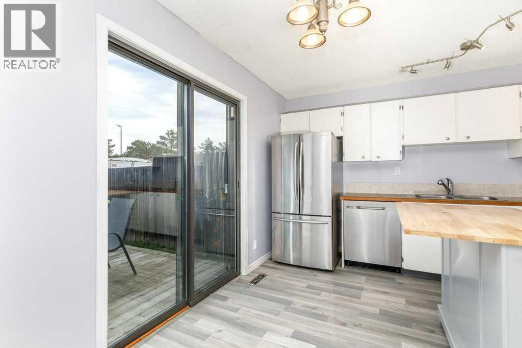 16C Manning Street - 11