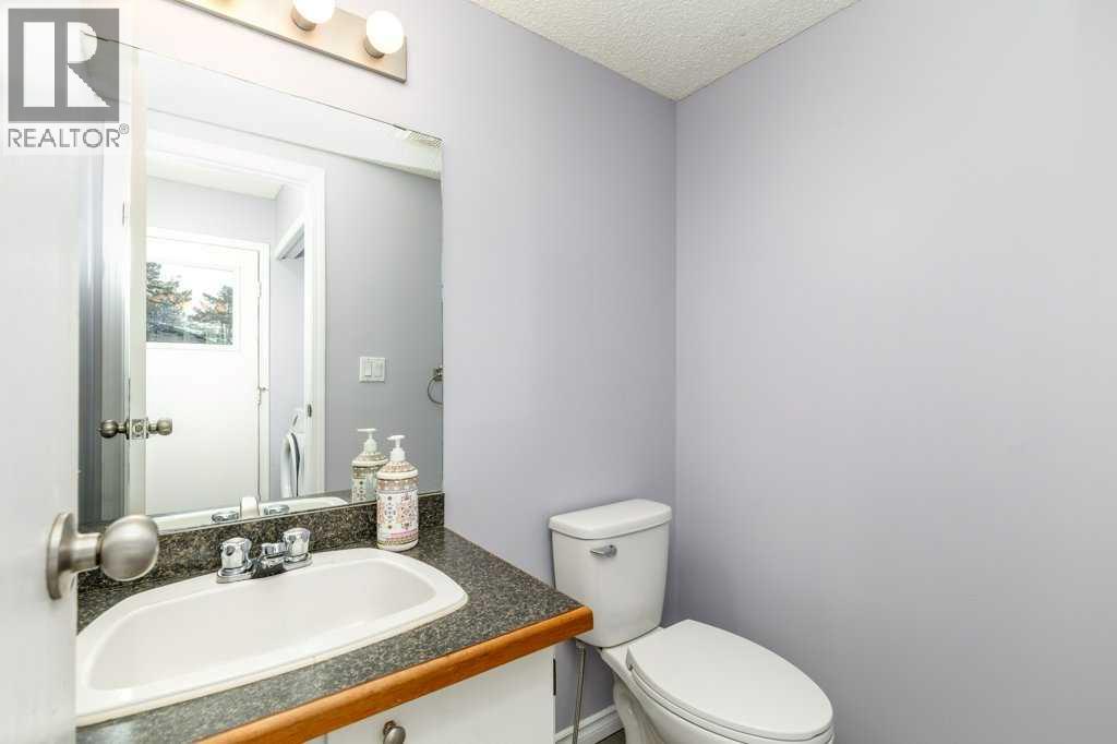 Listing photo – 16C Manning Street, Red Deer