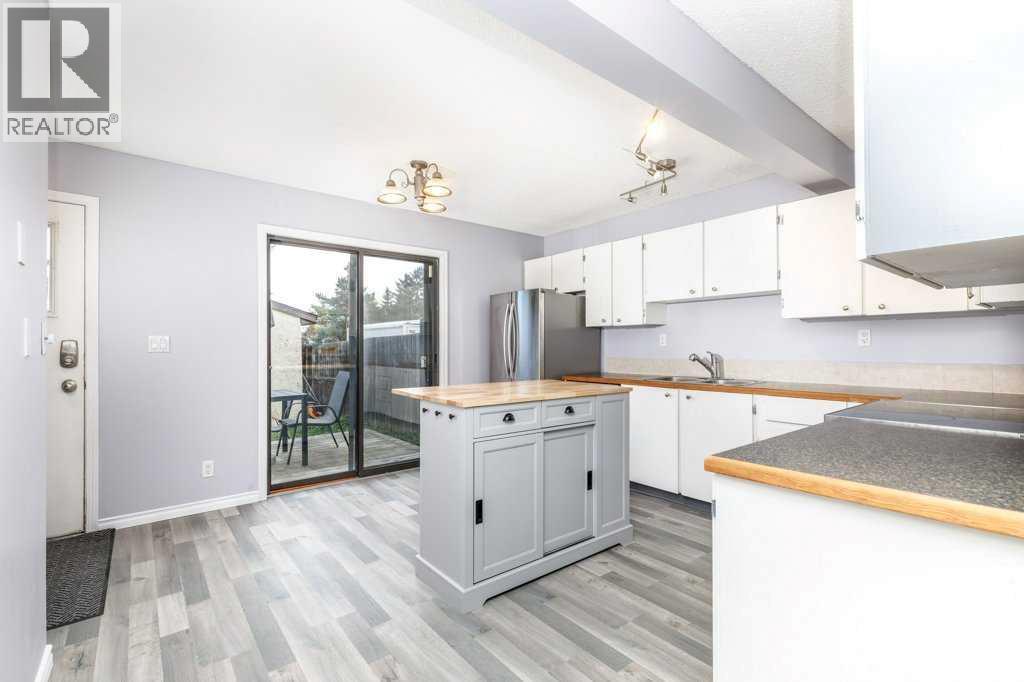Listing photo – 16C Manning Street, Red Deer