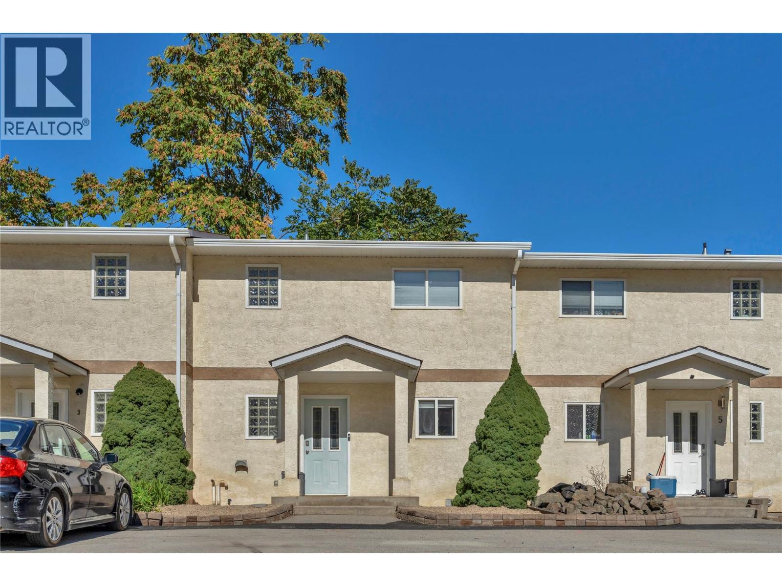 8710 Prairie Valley Road Unit# 4, Summerland
