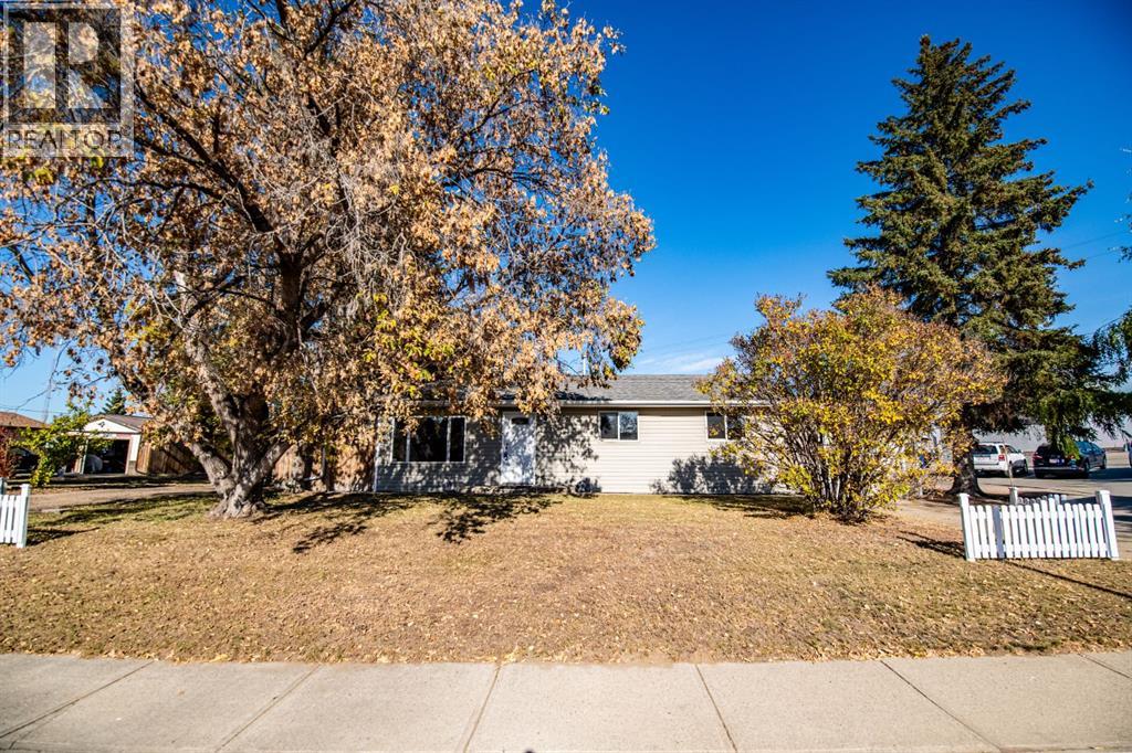Photo of 4908 Moore Street, Blackfalds