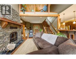 Loft - 4127 O'neil Road, Falkland, BC V0E1W1 Photo 8