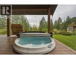 4127 O'neil Road, Falkland, BC V0E1W1 Photo 38