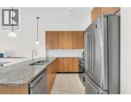 307 285 Ross Drive, New Westminster, BC V3L0B9 Photo 18