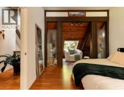 1540 Tunstall Boulevard, Bowen Island, BC V0N1G2 Photo 15