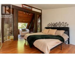 1540 Tunstall Boulevard, Bowen Island, BC V0N1G2 Photo 16