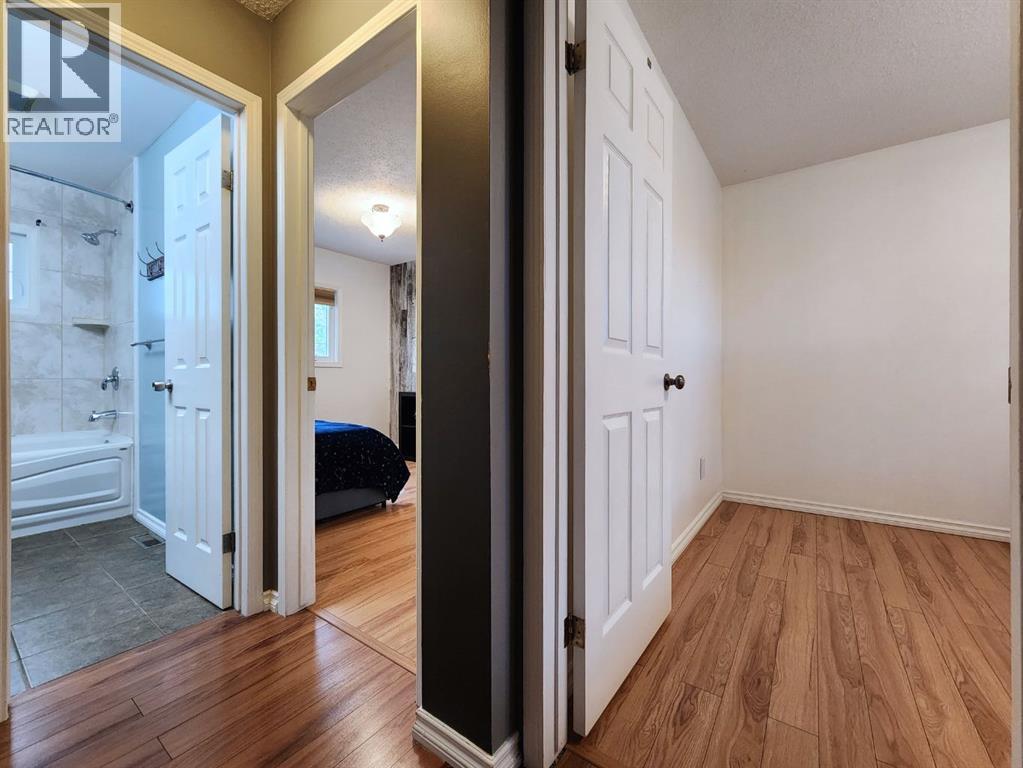 19 Willow Road W - Image 10