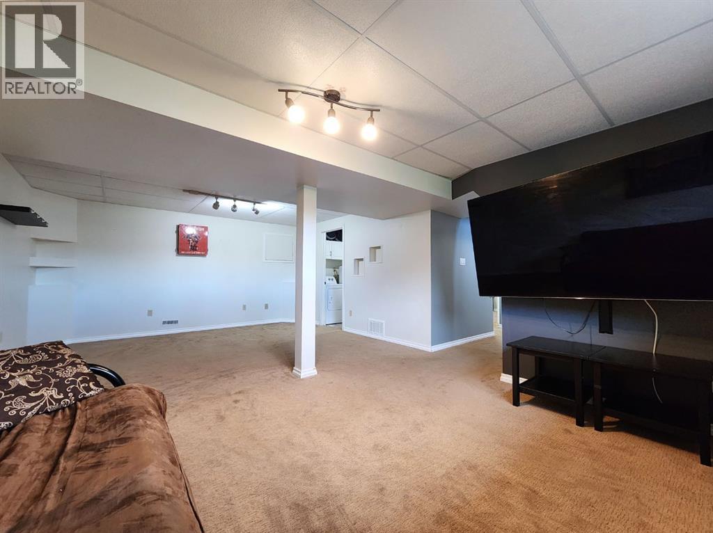 19 Willow Road W - Image 17