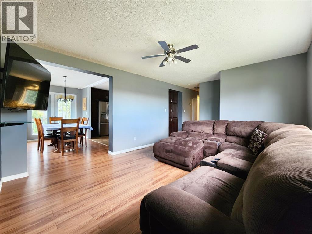 19 Willow Road W - Image 4