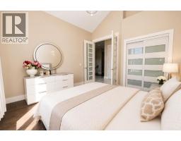 Primary Bedroom - 772 East Lakeview Road, Chestermere, AB T1X1B1 Photo 8