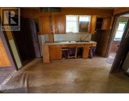 24 Pleasant Street, Springhill, NS B0M1X0 Photo 14