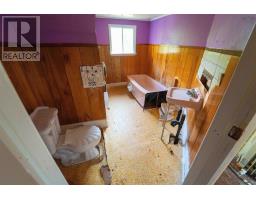 24 Pleasant Street, Springhill, NS B0M1X0 Photo 25