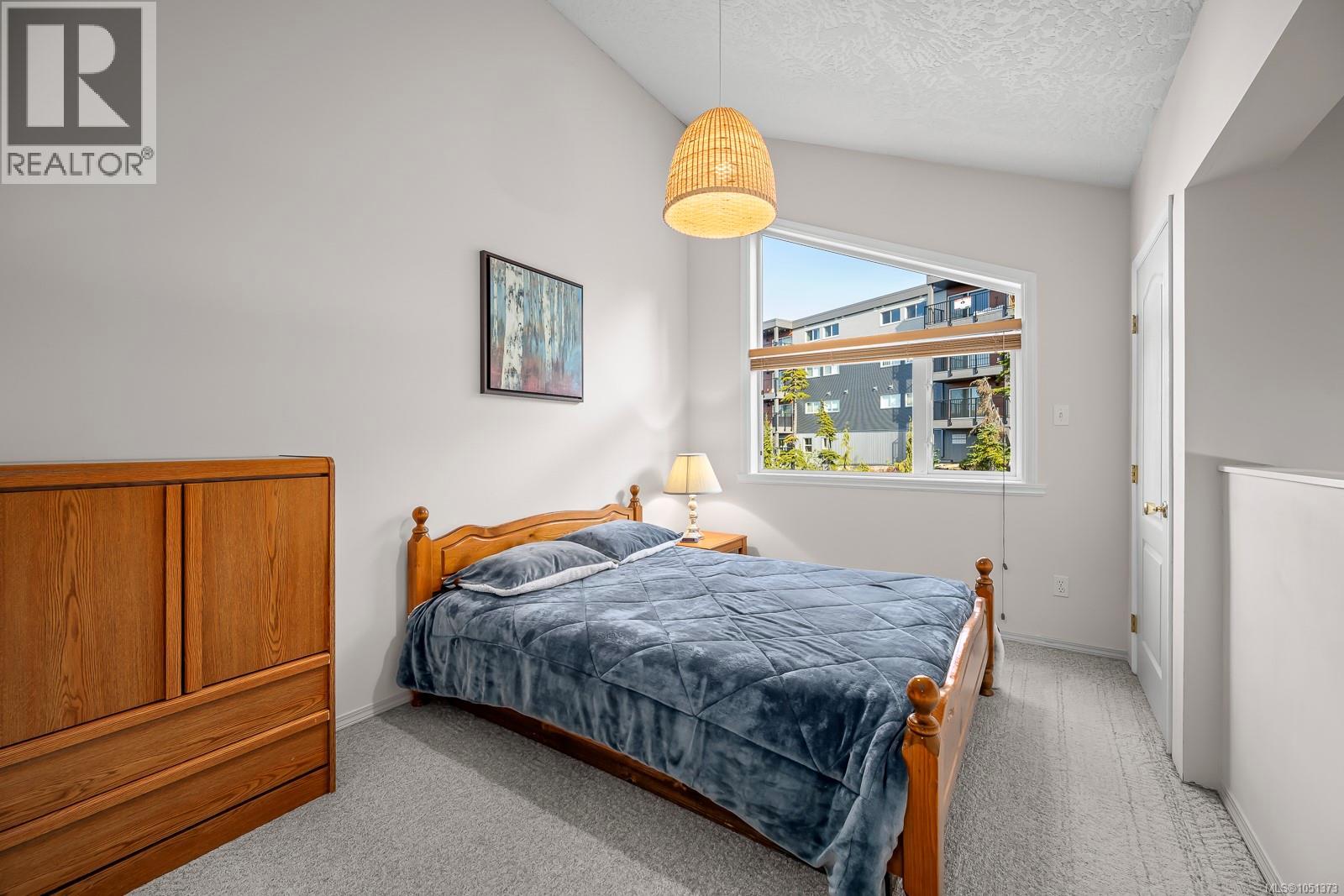 #C 828 Washington Way - 10