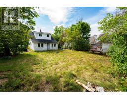 Bedroom - 24 Pleasant Street, Springhill, NS B0M1X0 Photo 9