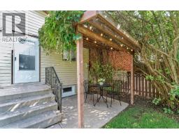 339 Ross Glen Drive Se, Medicine Hat, AB T1B1Y3 Photo 36