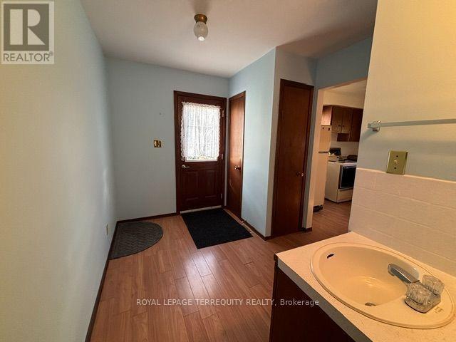 320 Myrtle Road East, Whitby, ON photo 10