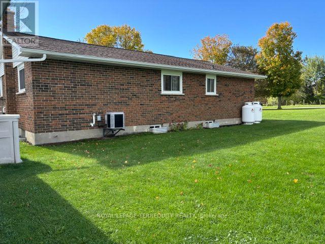 320 Myrtle Road East, Whitby, ON photo 32