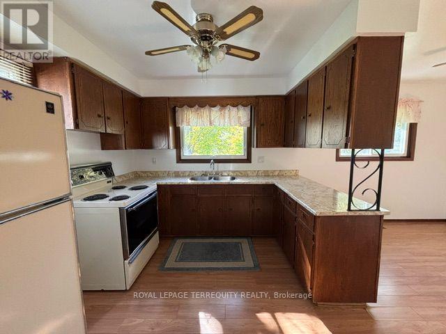 320 Myrtle Road East, Whitby, ON photo 8