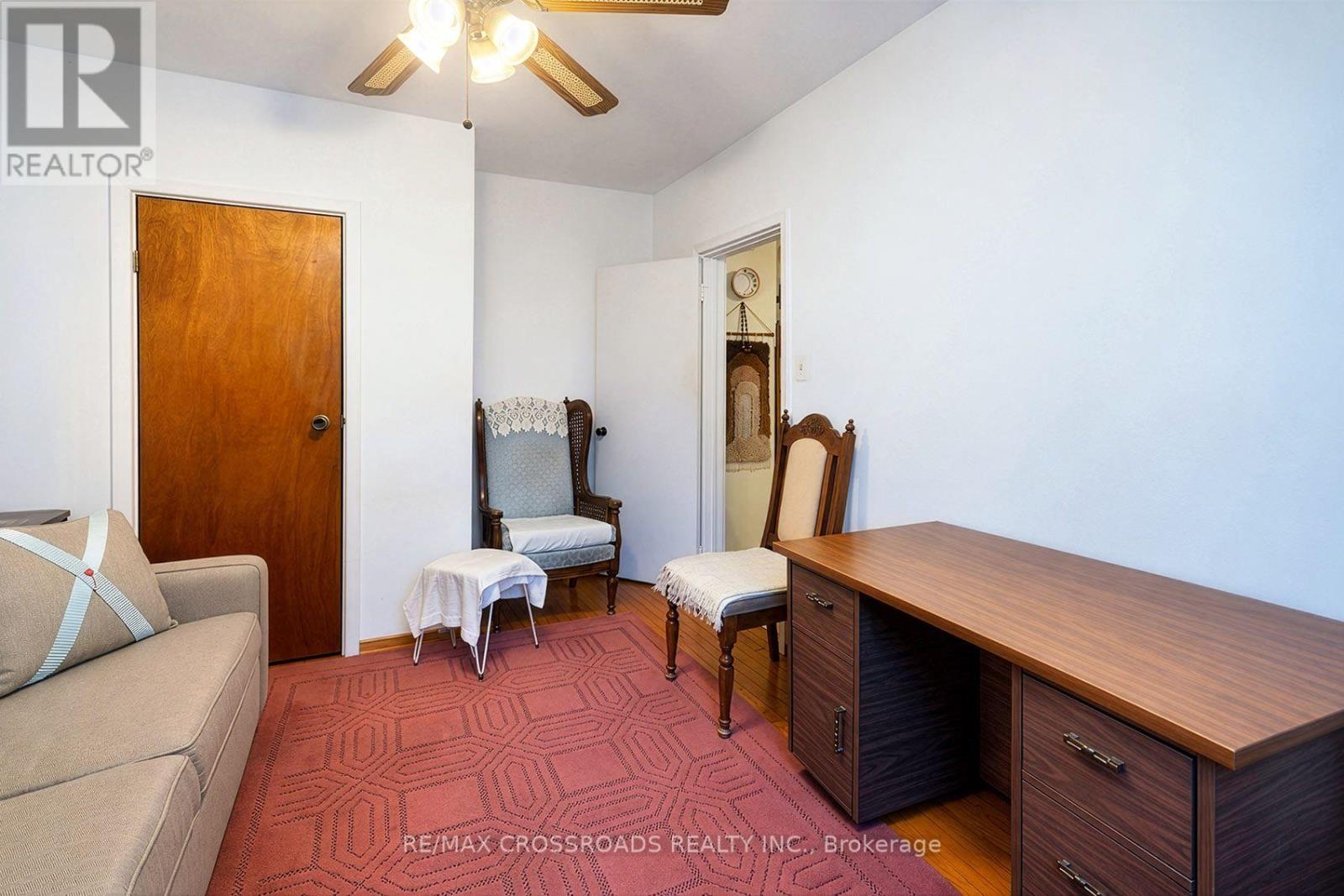 36 Mcdonald Avenue, Toronto, ON photo 25