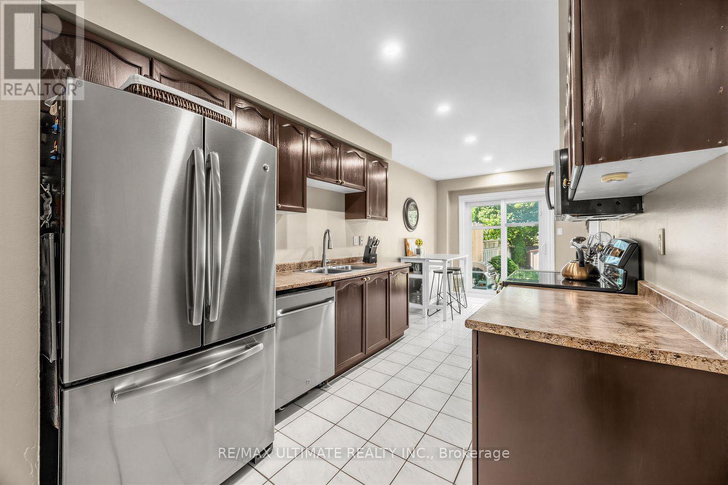 42 LANDERVILLE LANE - 13