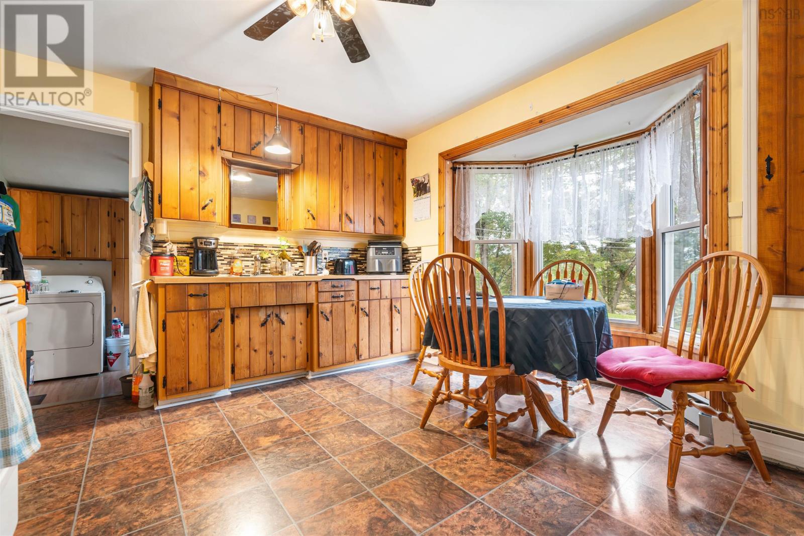 12 Reg Moir Drive - Image 7