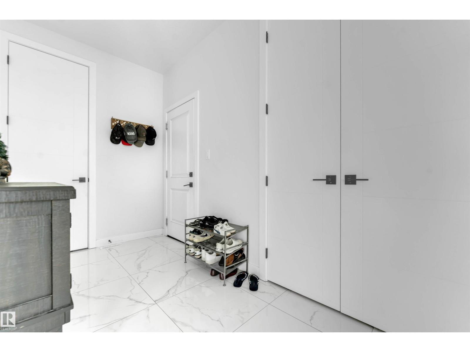 1634 16A ST NW - 14