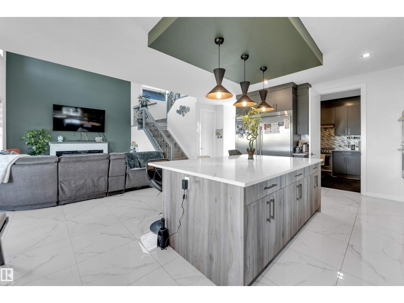 1634 16A ST NW - 24