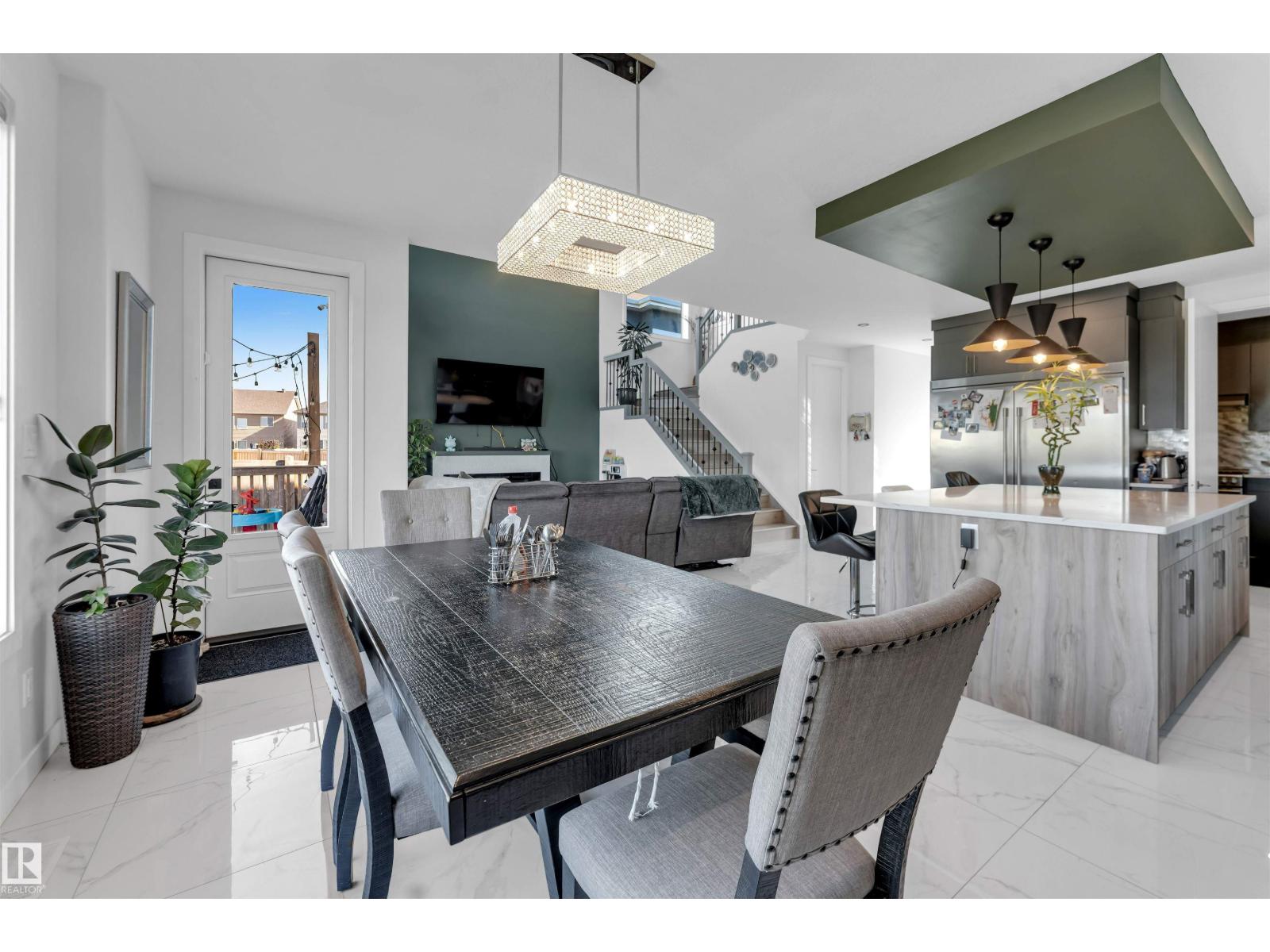 1634 16A ST NW - Image 26