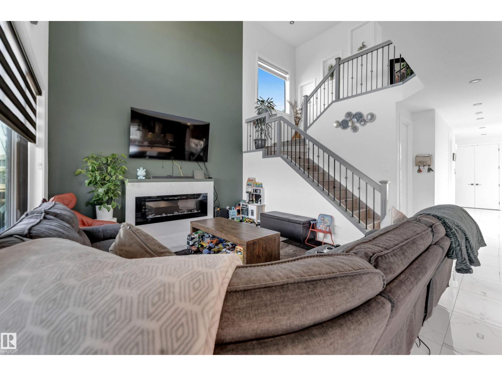 1634 16A ST NW - 28