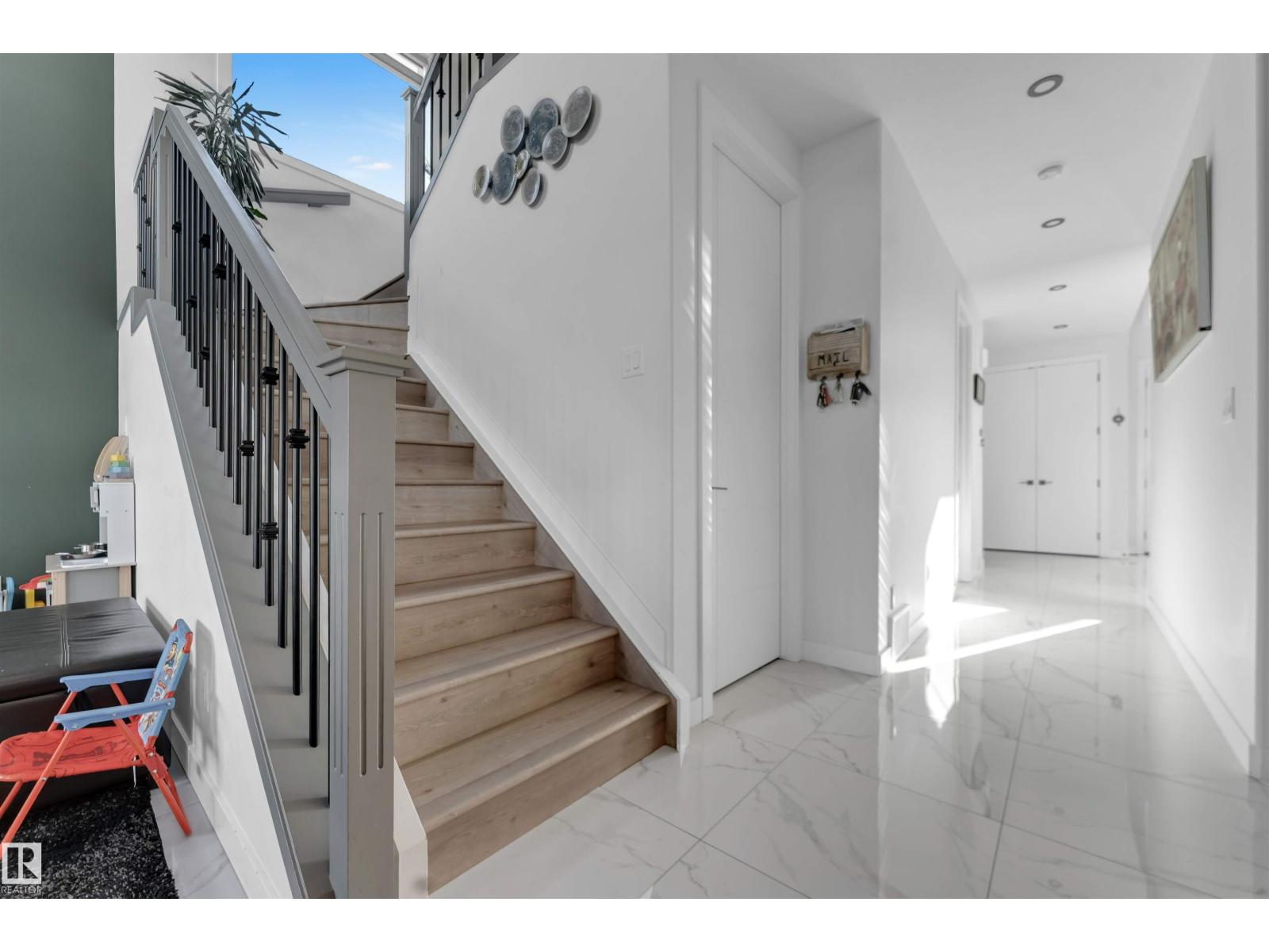 1634 16A ST NW - 29