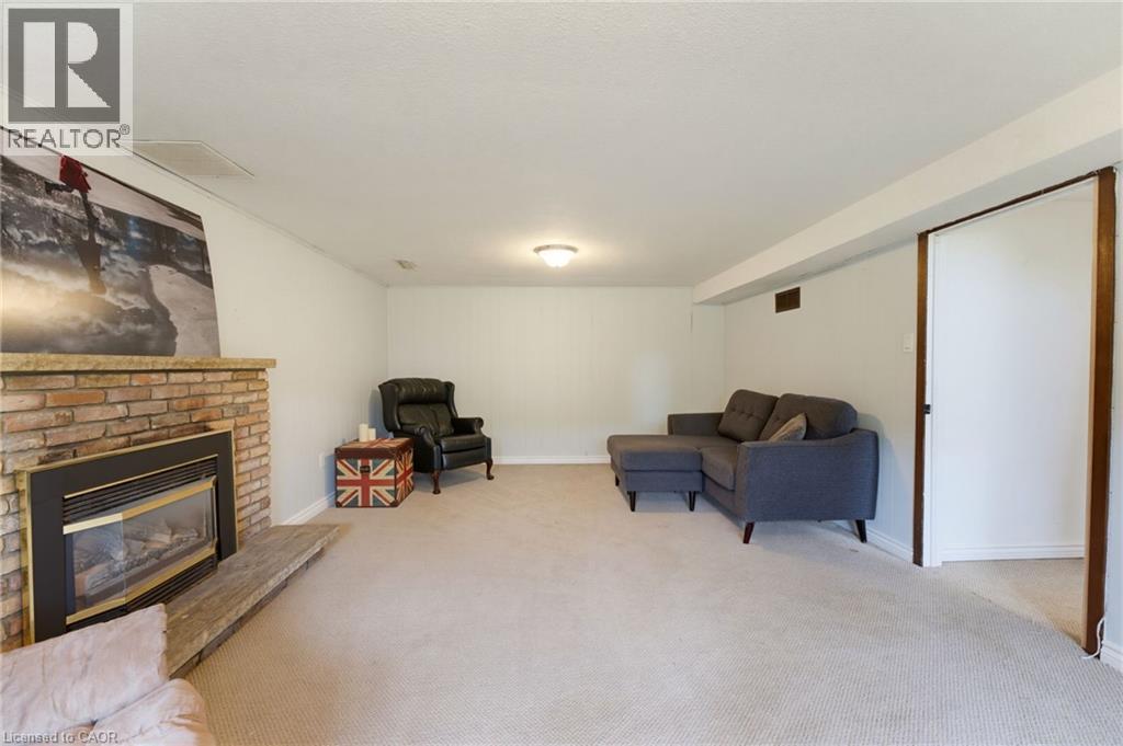 200 Lynden Road — photo 20
