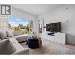204 2345 Rindall Avenue, Port Coquitlam, BC V3C0T1 Photo 11