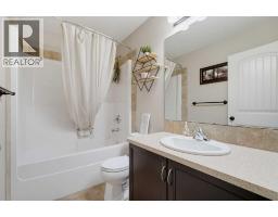 5256 48 Street Close, Innisfail, AB T4G0B9 Photo 27