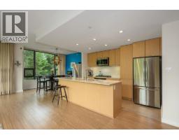 405 301 Capilano Road, Port Moody, BC V3H0G6 Photo 9